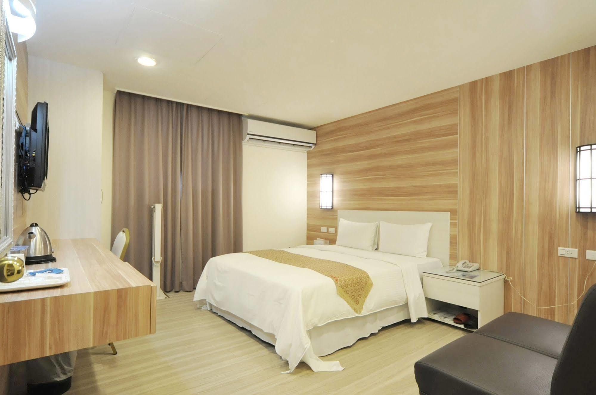 Chengdian Hotel Đài Bắc Ngoại thất bức ảnh